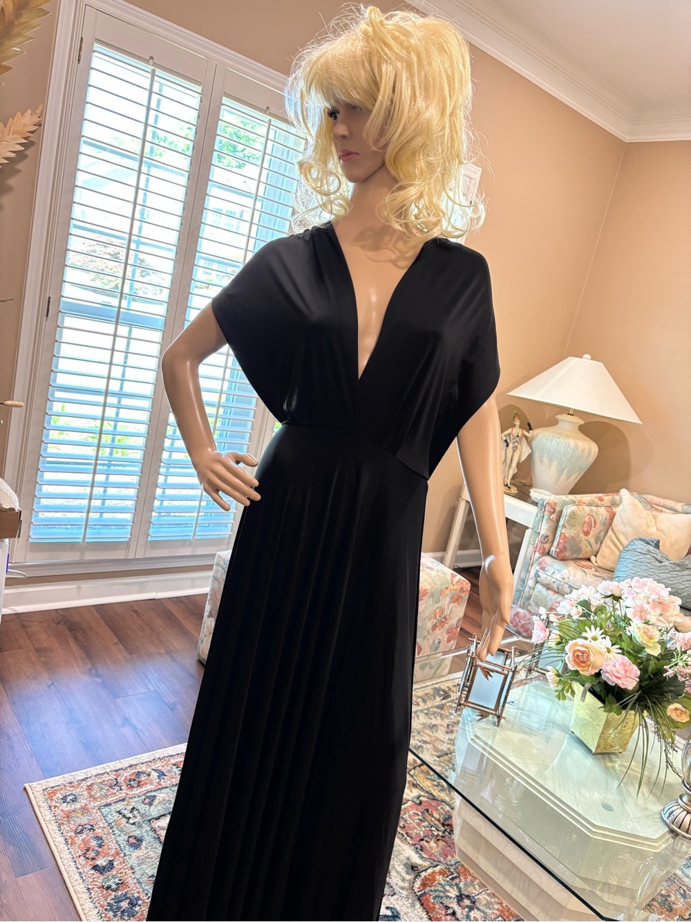 Black Deep V-Neck Maxi Dress — Classic Evening Gown